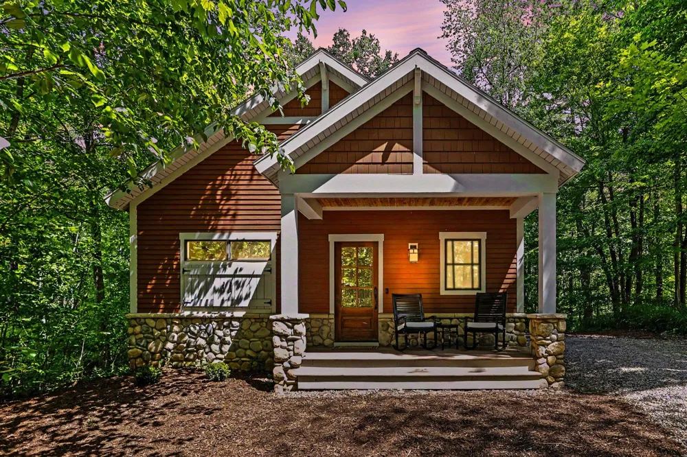 3411 Lake Chapin Drive Berrien Springs, MI 49103