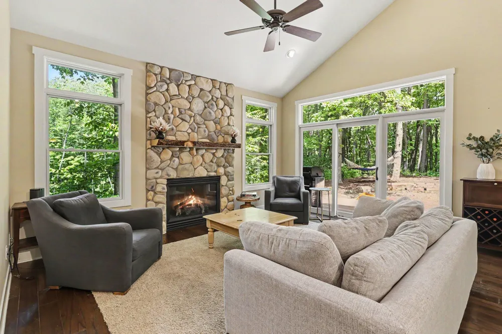 3411 Lake Chapin Drive Berrien Springs, MI 49103