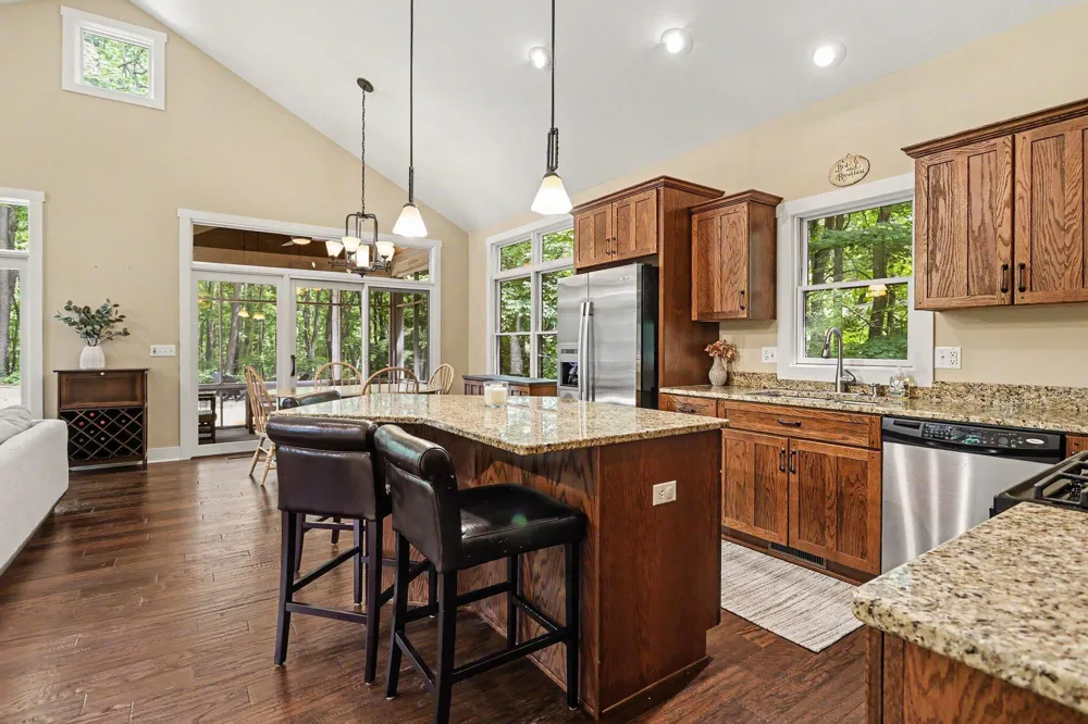 3411 Lake Chapin Drive Berrien Springs, MI 49103