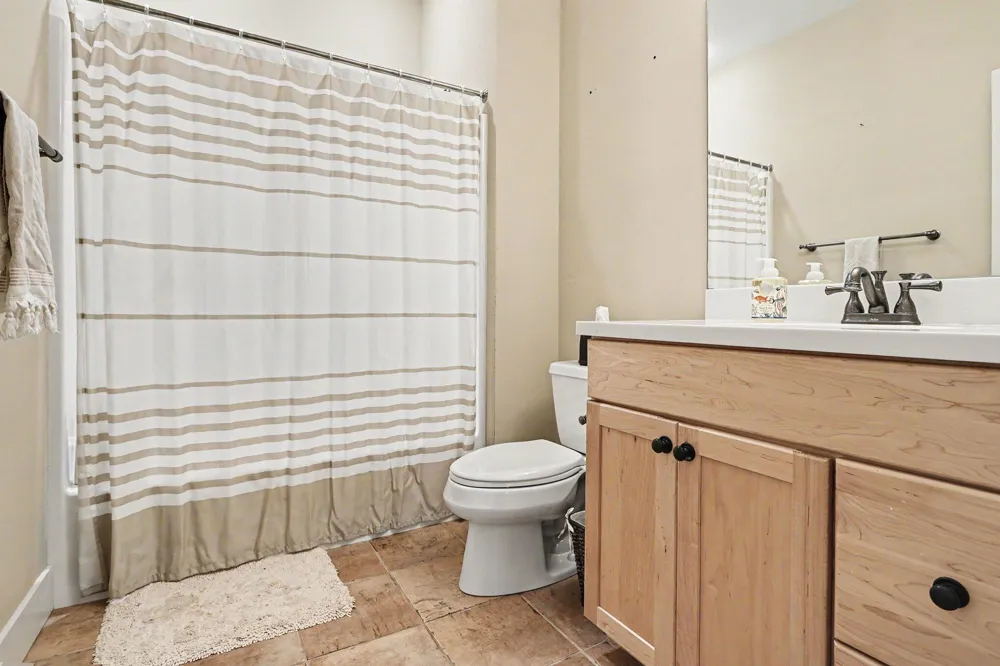 3411 Lake Chapin Drive Berrien Springs, MI 49103