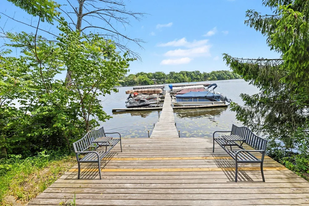 3411 Lake Chapin Drive Berrien Springs, MI 49103
