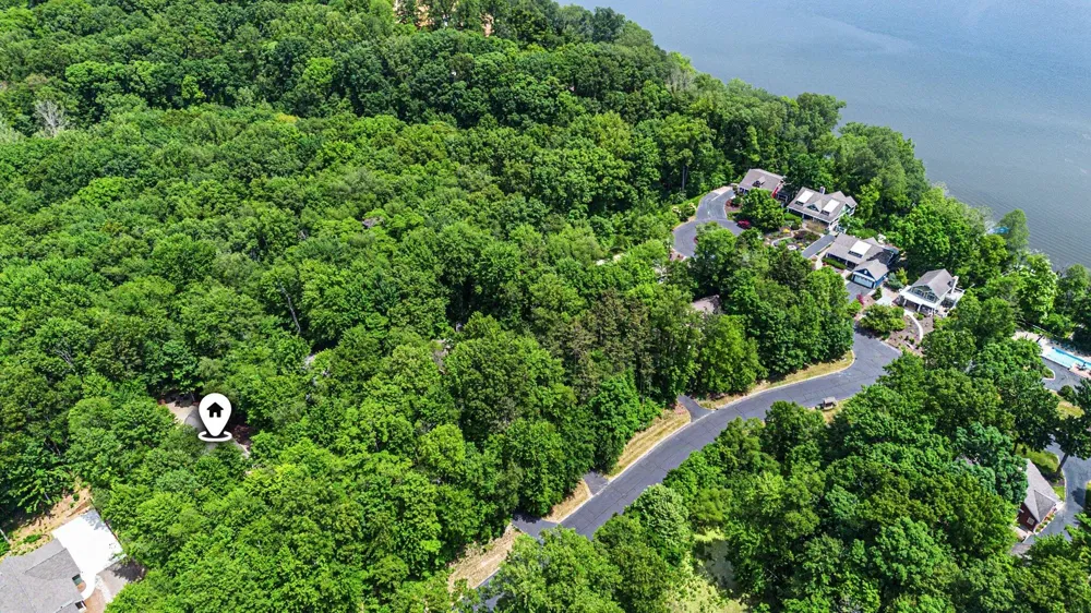 3411 Lake Chapin Drive Berrien Springs, MI 49103