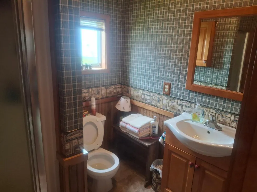 6434 W Houghton Lake Drive Houghton Lake, MI 48629