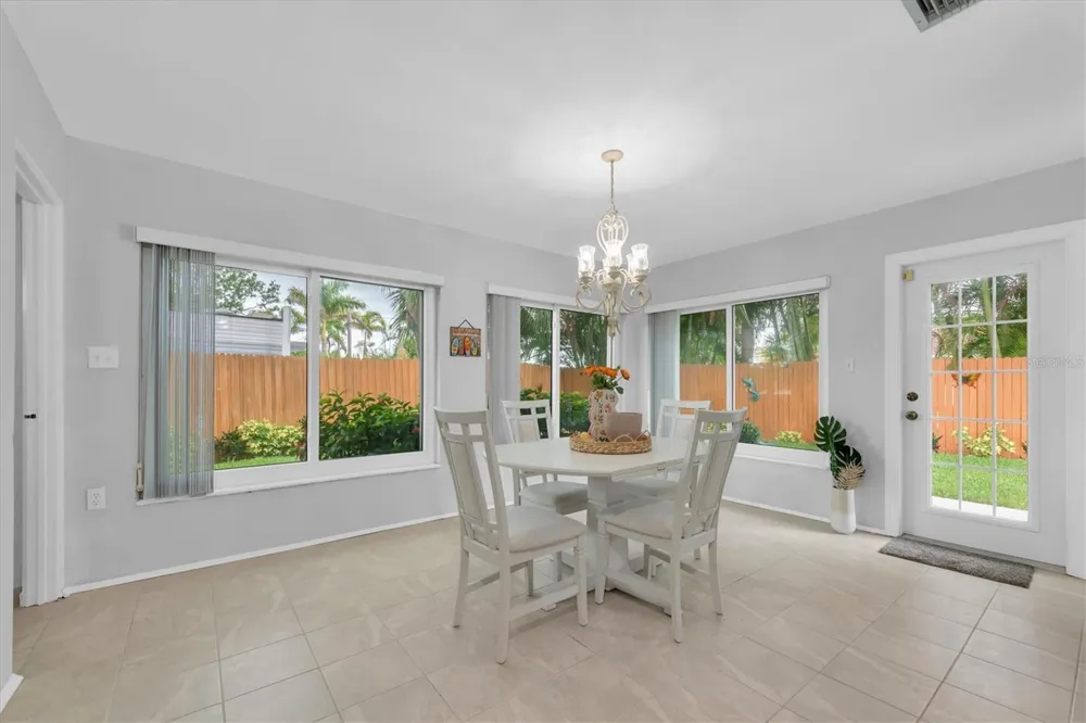 55A DOLPHIN DRIVE Treasure Island, FL 33706