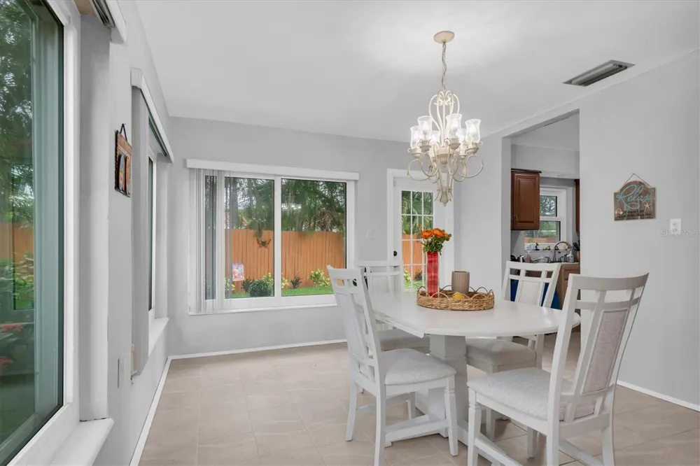 55A DOLPHIN DRIVE Treasure Island, FL 33706