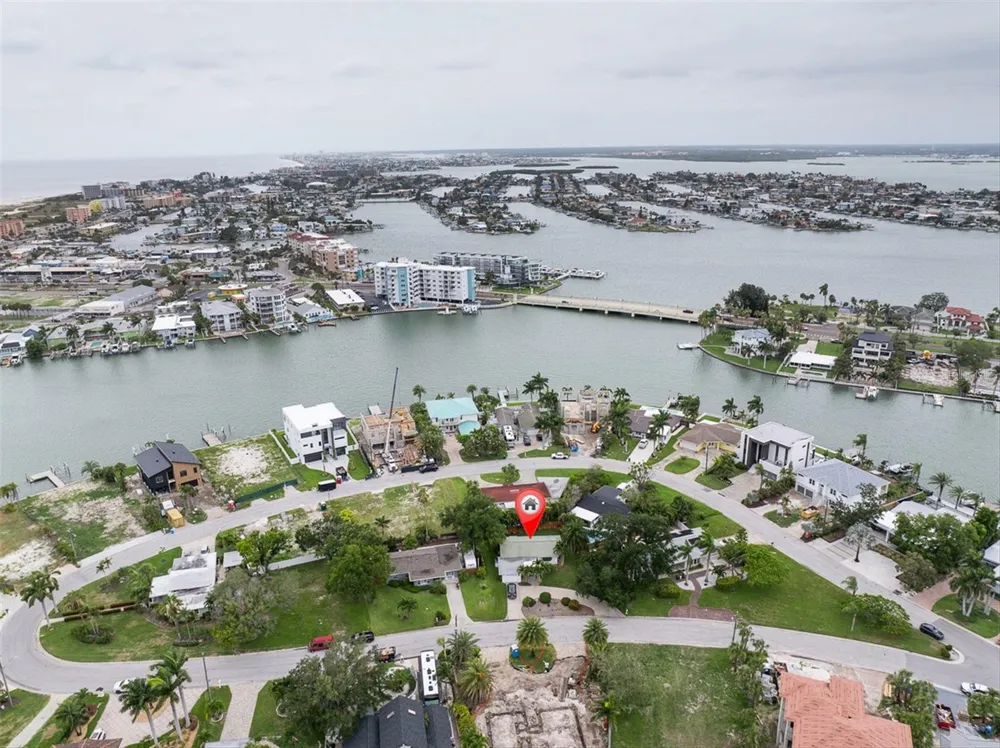 55A DOLPHIN DRIVE Treasure Island, FL 33706