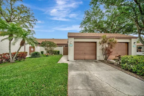 2925 PARK LAKE DRIVE #12