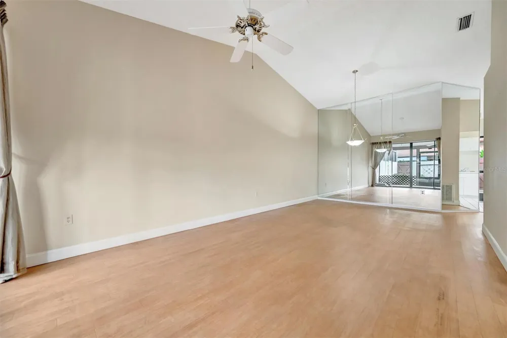 2925 PARK LAKE DRIVE #12 Bradenton, FL 34209