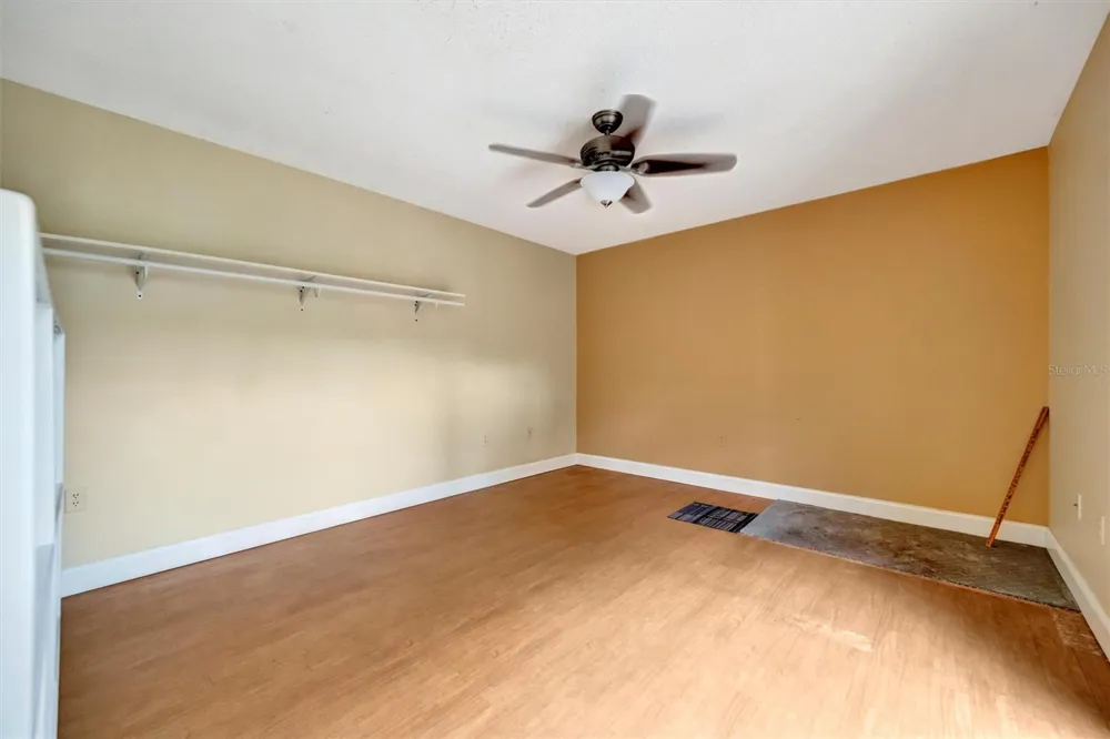 2925 PARK LAKE DRIVE #12 Bradenton, FL 34209
