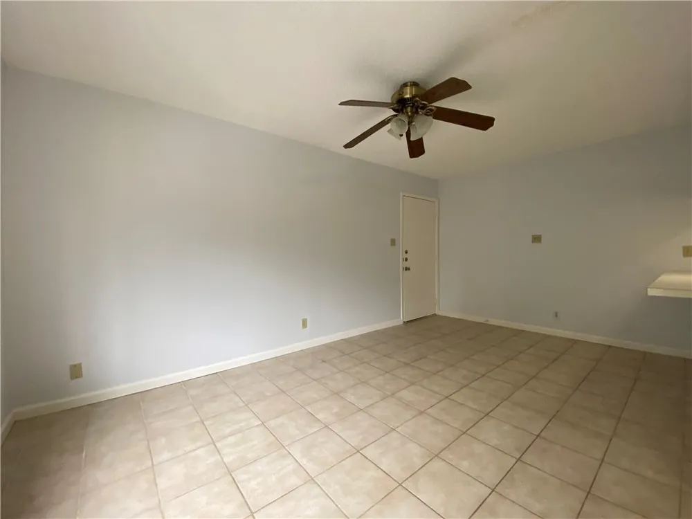 2408 Longview Street #107 Austin, TX 78705
