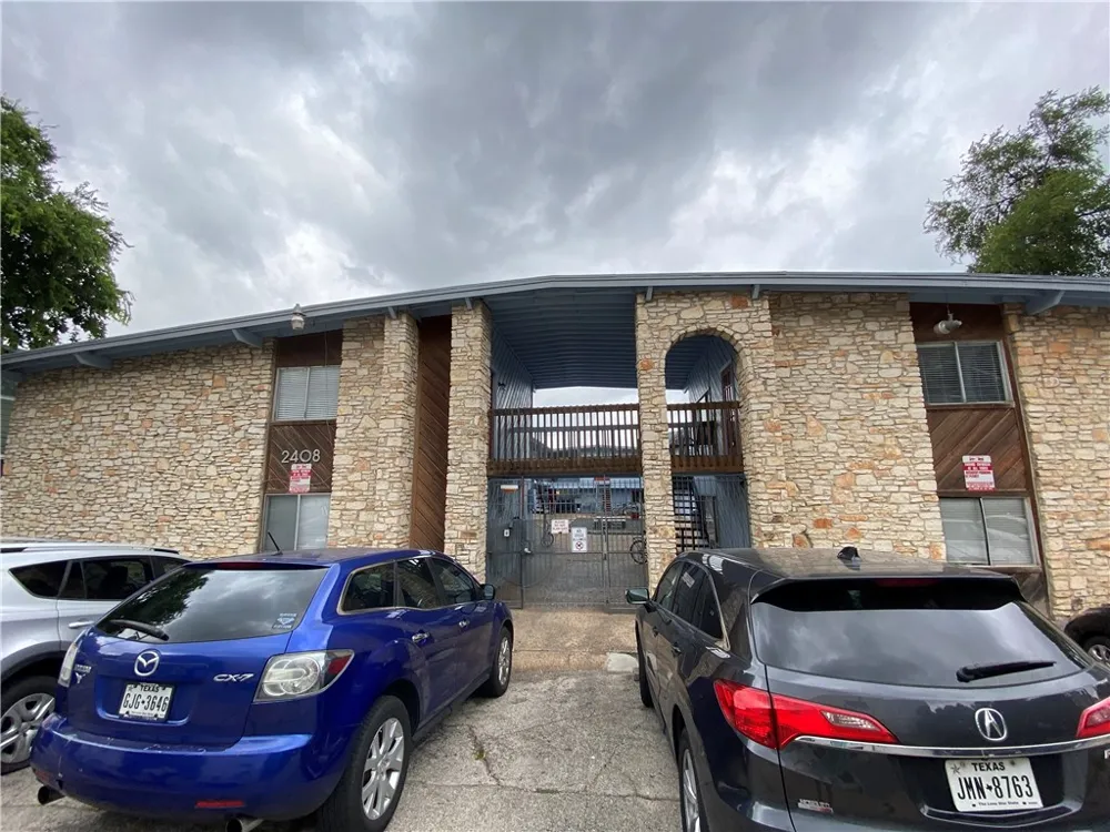 2408 Longview Street #107 Austin, TX 78705
