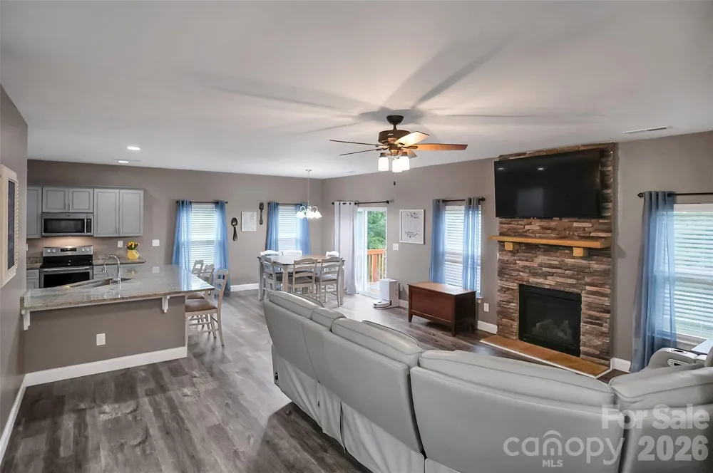 122 Windstone Drive Troutman, NC 28166