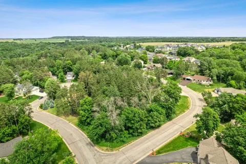 595 Hillside Drive