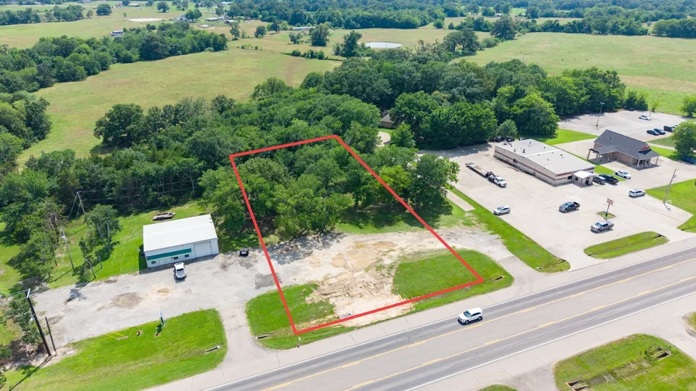 788 E Lennon Drive Emory, TX 75440