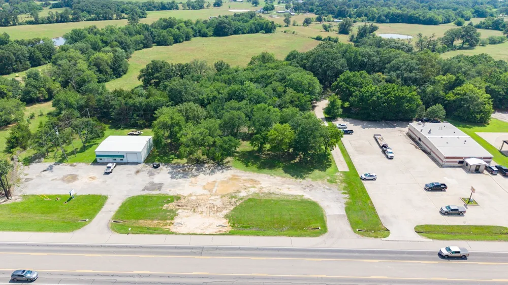 788 E Lennon Drive Emory, TX 75440