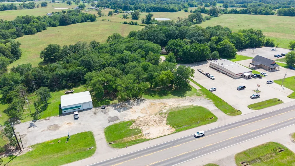 788 E Lennon Drive Emory, TX 75440