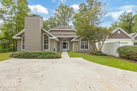 9 Court 3 Northwest Drive