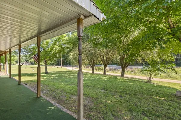 1110 King Rd Centerville, TN 37033