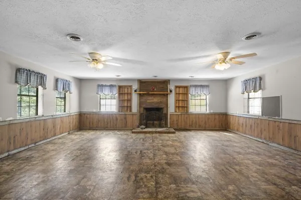 1110 King Rd Centerville, TN 37033
