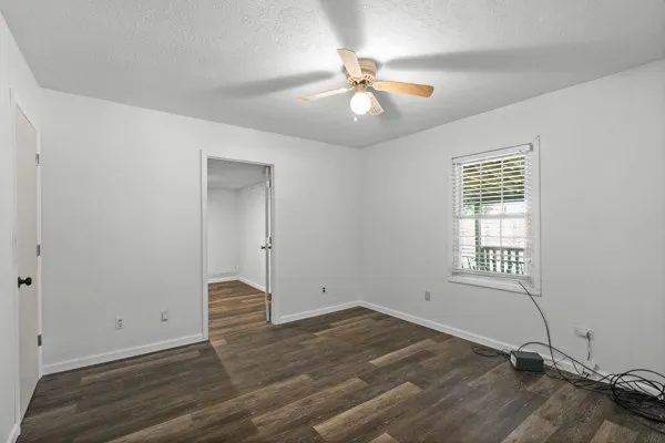 1110 King Rd Centerville, TN 37033