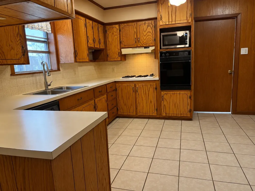 120 Juniper Drive Palestine, TX 75803