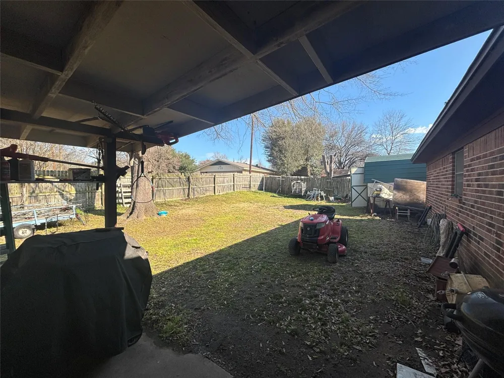 120 Juniper Drive Palestine, TX 75803