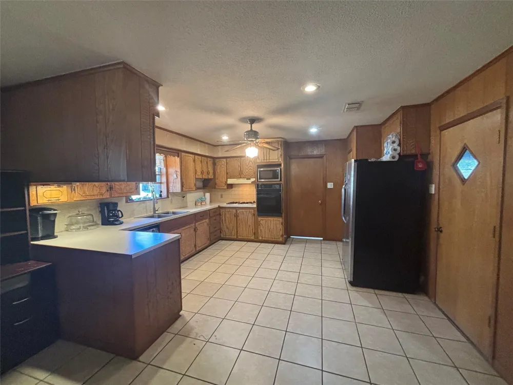 120 Juniper Drive Palestine, TX 75803