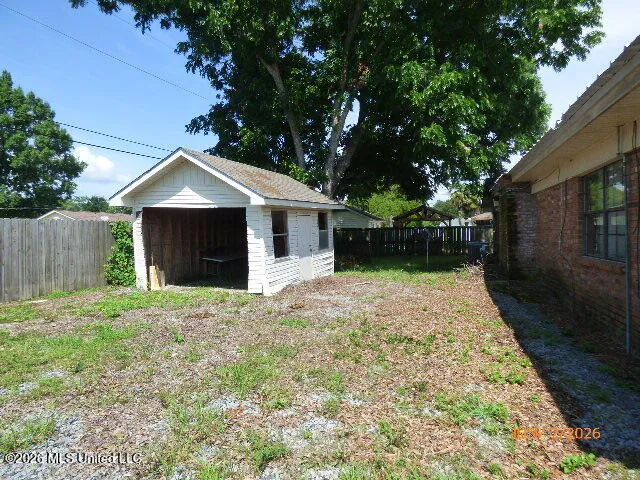 166 Lee Avenue Vidalia, LA 71373