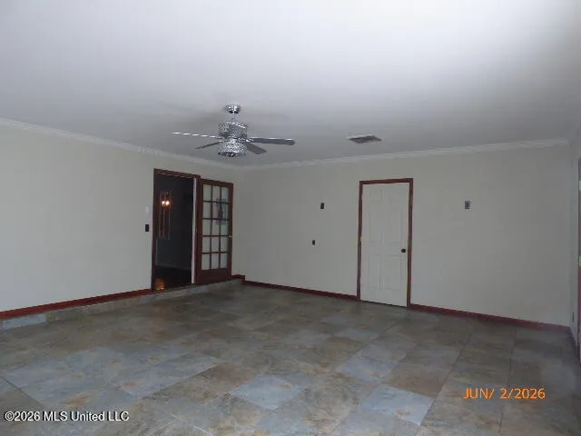 166 Lee Avenue Vidalia, LA 71373