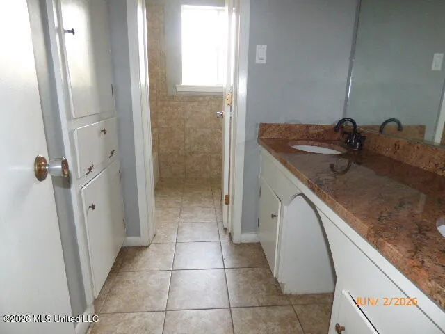 166 Lee Avenue Vidalia, LA 71373
