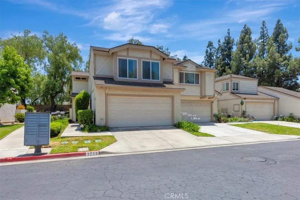 1718 Truman Circle Placentia, CA 92870