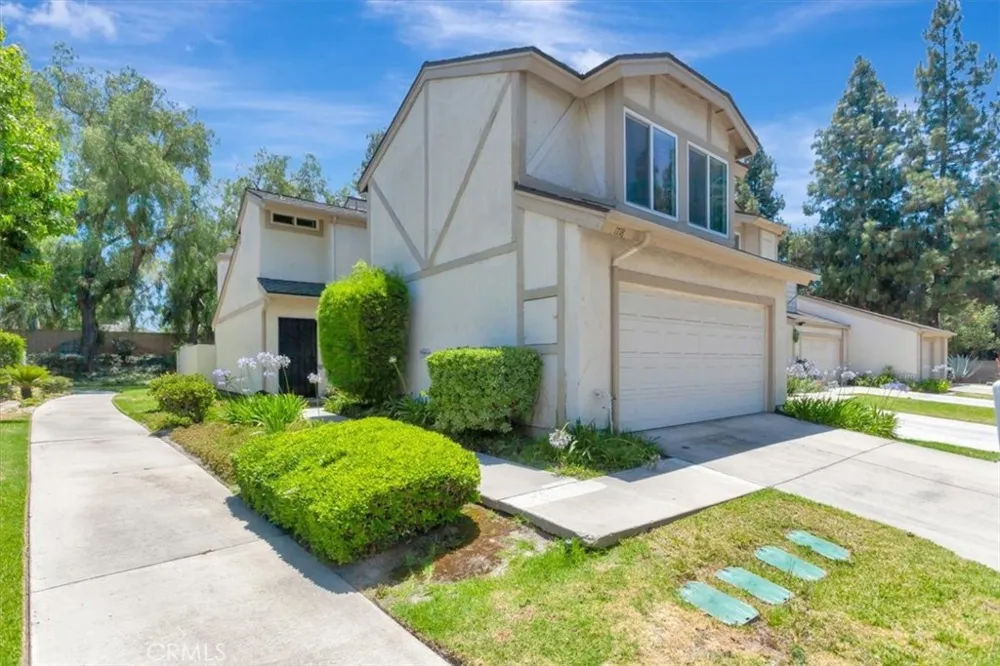 1718 Truman Circle Placentia, CA 92870
