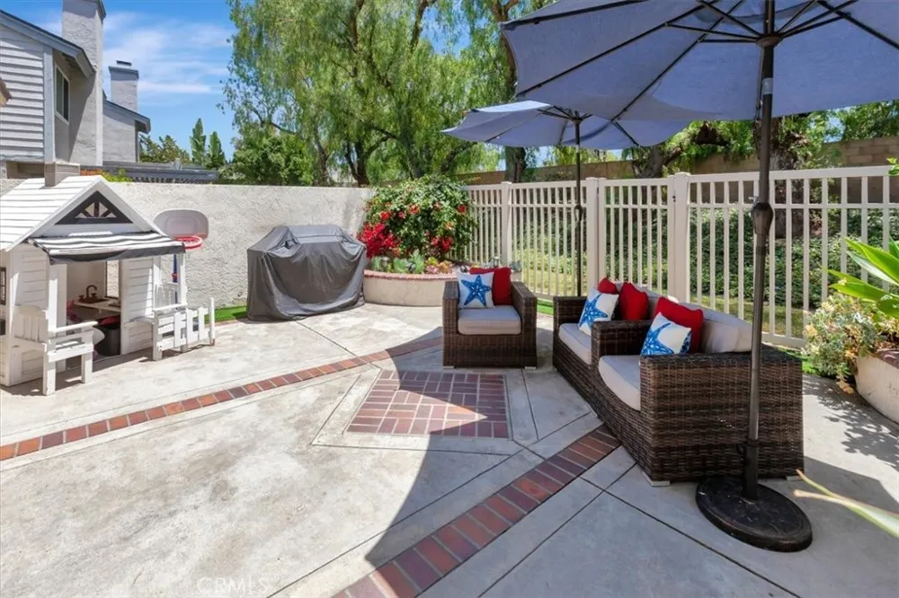 1718 Truman Circle Placentia, CA 92870