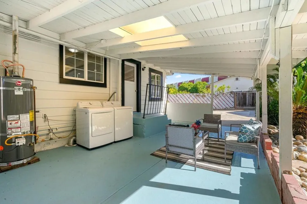 1131 Shamrock Drive Campbell, CA 95008
