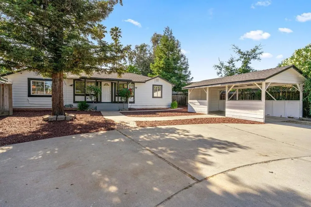 1131 Shamrock Drive Campbell, CA 95008