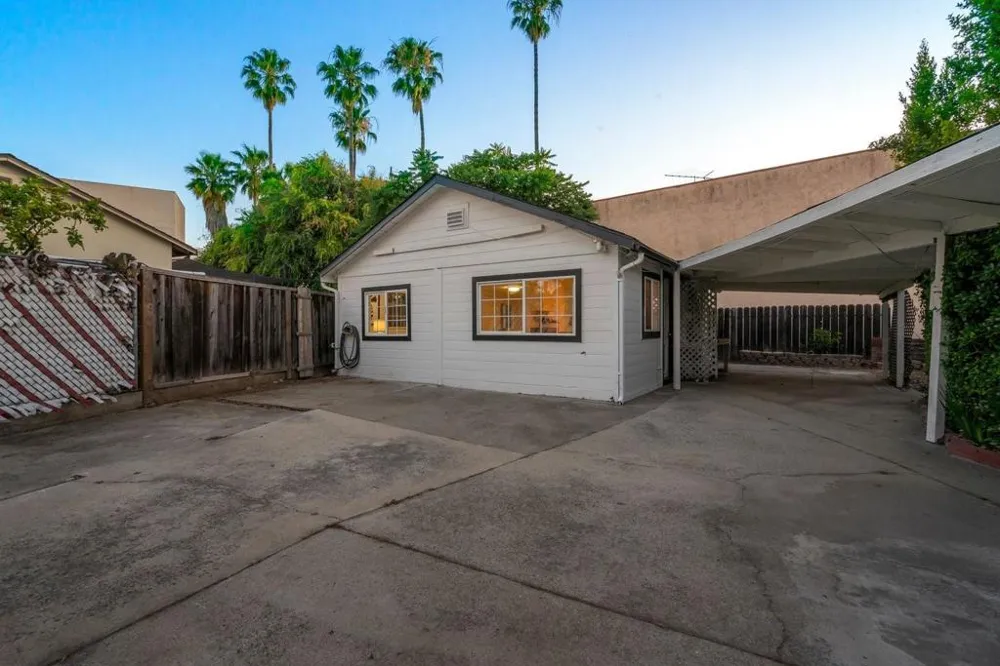 1131 Shamrock Drive Campbell, CA 95008