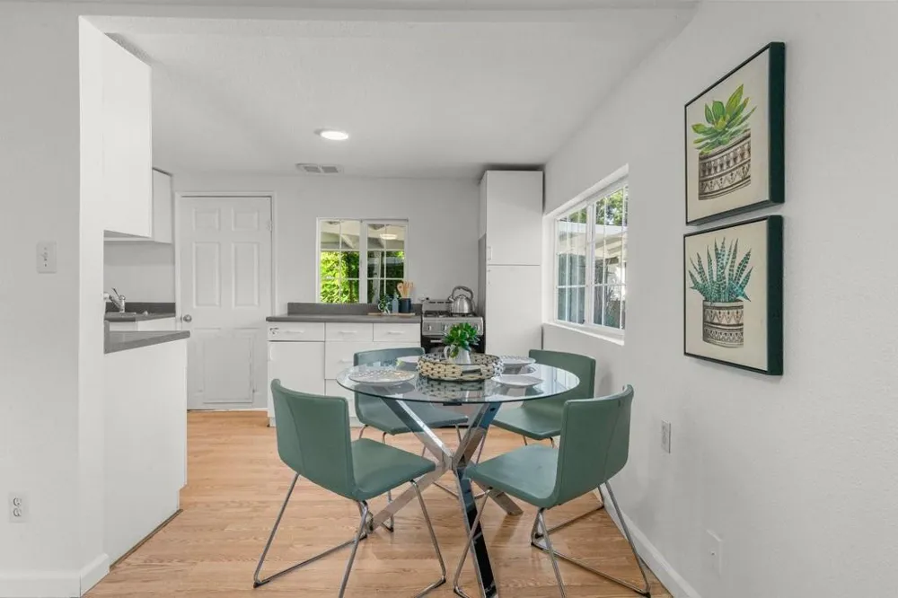 1131 Shamrock Drive Campbell, CA 95008