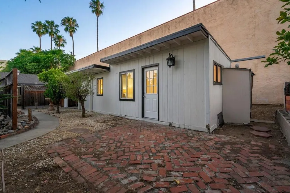 1131 Shamrock Drive Campbell, CA 95008