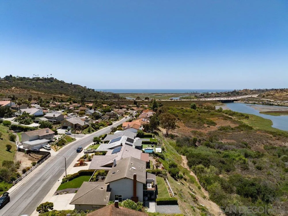 942 Santa Hidalga Solana Beach, CA 92075