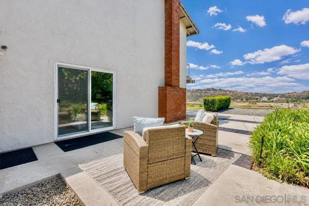942 Santa Hidalga Solana Beach, CA 92075