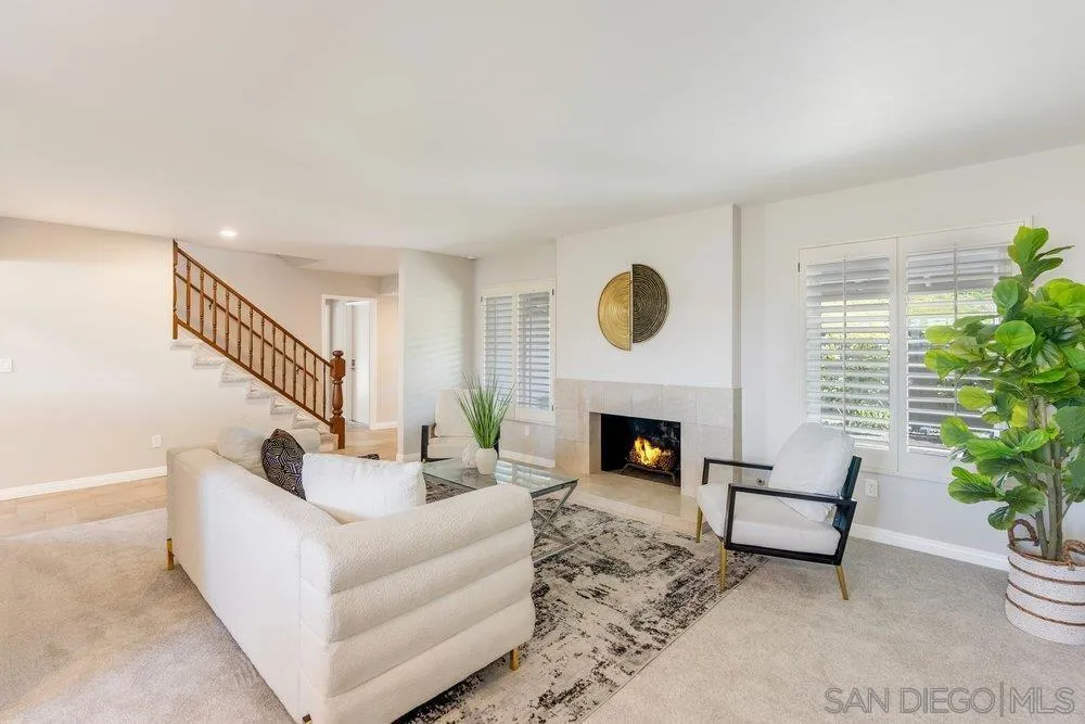 942 Santa Hidalga Solana Beach, CA 92075