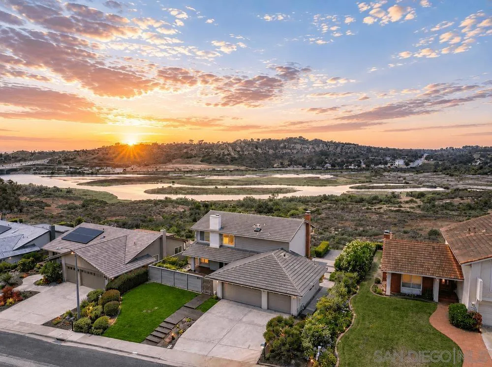 942 Santa Hidalga Solana Beach, CA 92075