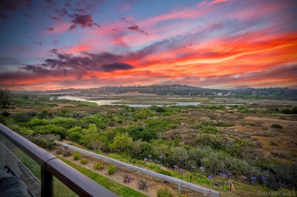 942 Santa Hidalga Solana Beach, CA 92075
