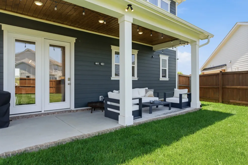 2009 Ellsworth Ln Arrington, TN 37014