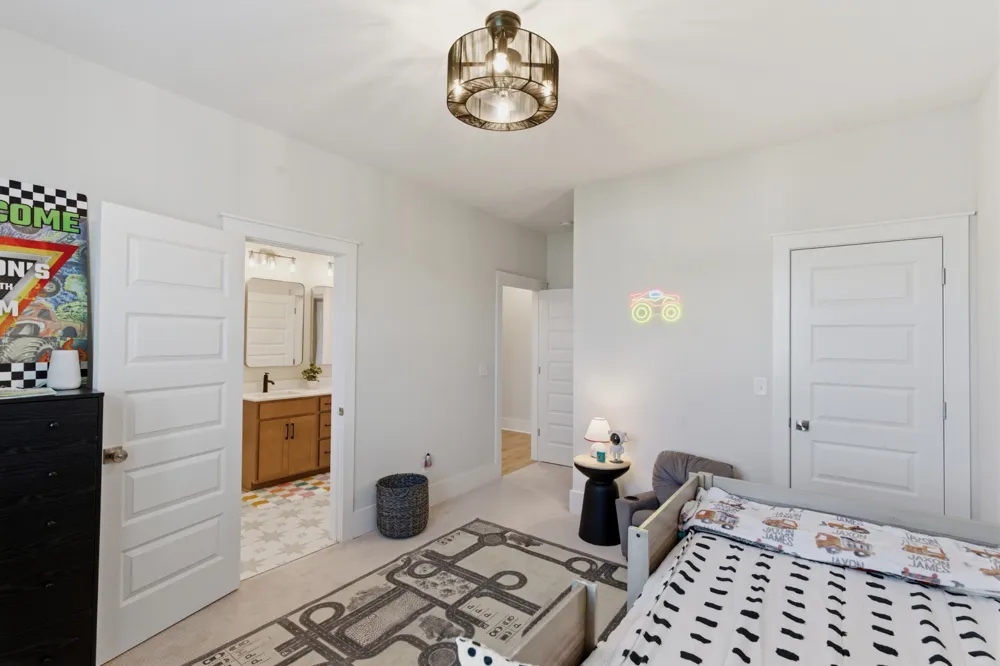 2009 Ellsworth Ln Arrington, TN 37014