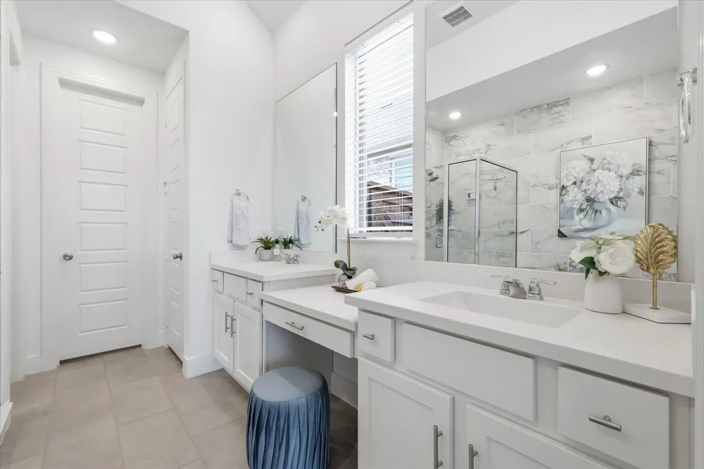 9521 Leisure Pace Lane Oak Point, TX 75068