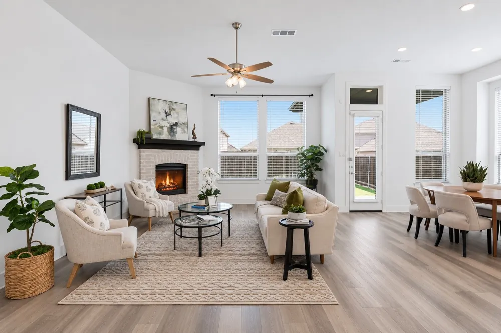 9521 Leisure Pace Lane Oak Point, TX 75068