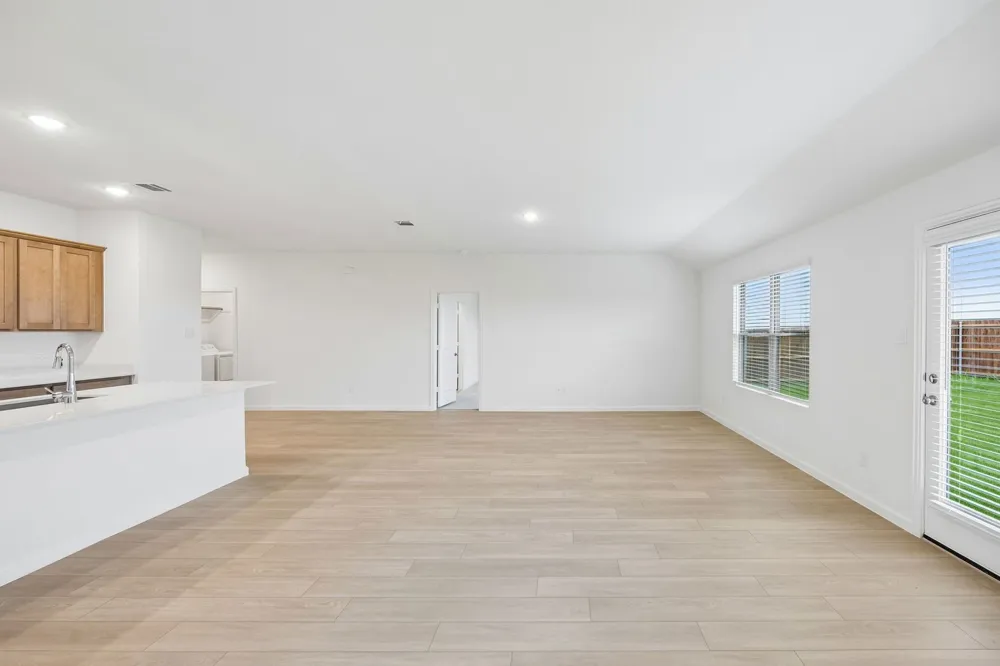 2525 Canadian Way Crandall, TX 75114