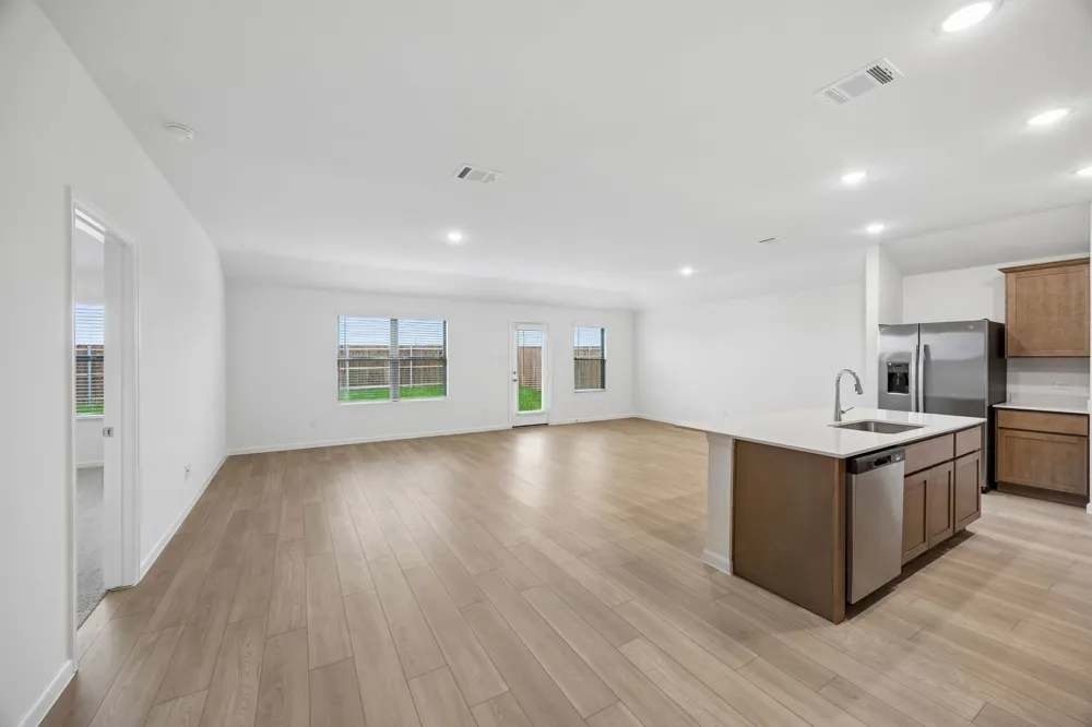 2525 Canadian Way Crandall, TX 75114