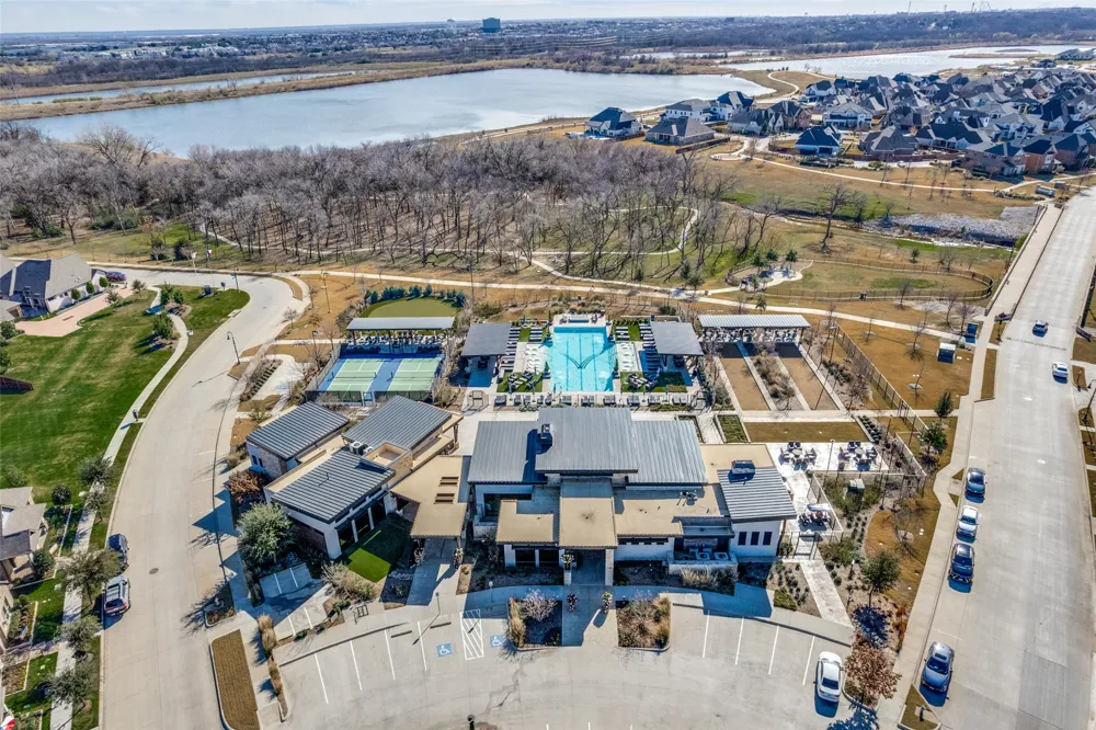 2063 Spotted Fawn Drive Arlington, TX 76005